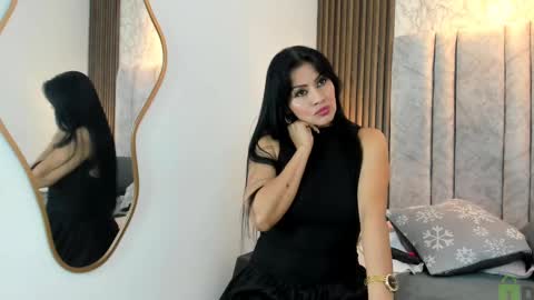 Snapshot of naomy_smithx chatting on March 8, 2025, 3:56 pm Naomy Smith online show from March 8, 2025, 3:56 pm