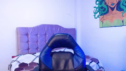 Nao online show from September 20, 2025, 1:12 pm