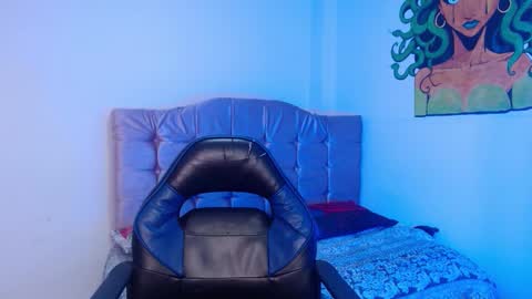 Nao online show from November 2, 2025, 12:51 pm