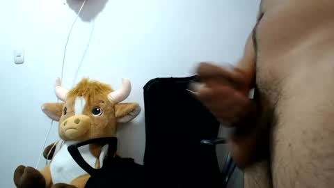 Snapshot of naomylux1 chatting on July 22, 2026, 2:03 am naomylux1 online show from July 22, 2026, 2:03 am