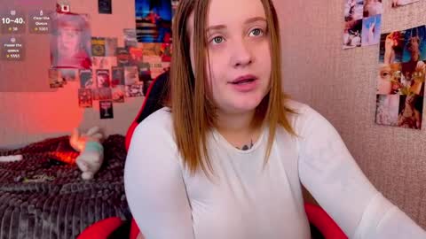 Naomy Rey online show from April 4, 2026, 11:40 am