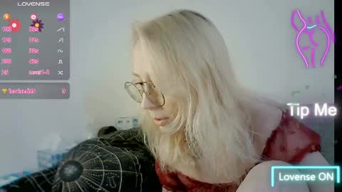 NaozuQAce online show from April 1, 2026, 11:00 am