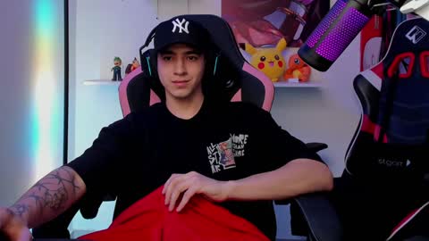 sebastian online show from December 29, 2024, 3:24 pm