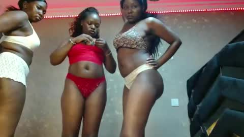 Snapshot of nasha_nei chatting on May 21, 2026, 8:49 pm Nasha online show from May 21, 2026, 8:49 pm