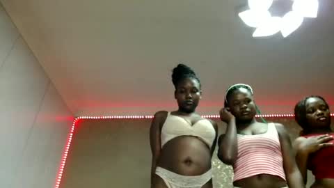 Snapshot of nasha_nei chatting on June 11, 2026, 8:40 pm Nasha online show from June 11, 2026, 8:40 pm