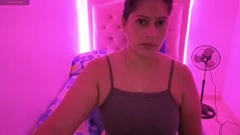 Nasly batista  online show from November 8, 2025, 2:12 am