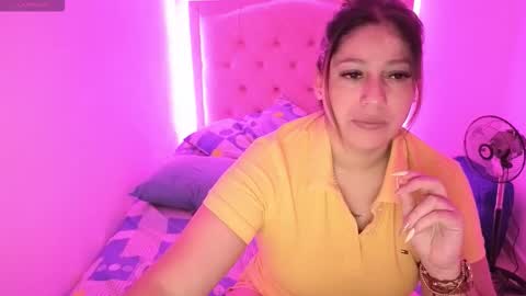 Nasly batista  online show from November 9, 2025, 11:14 pm