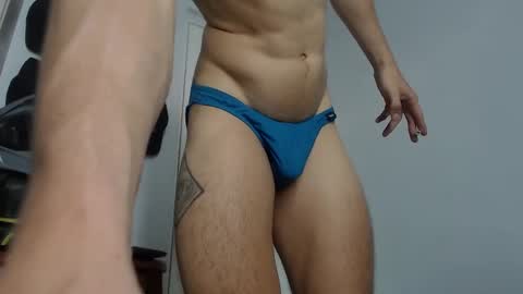 nassh_18 online show from September 24, 2025, 8:12 pm