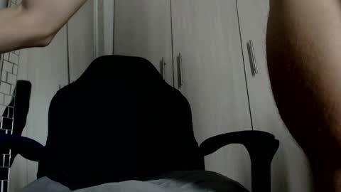 nassh_18 online show from May 16, 2026, 12:51 am