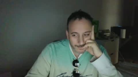 nassobout online show from December 19, 2024, 9:28 pm