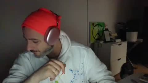 nassobout online show from January 22, 2025, 3:31 am