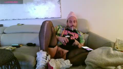 nassobout online show from January 25, 2025, 10:39 pm