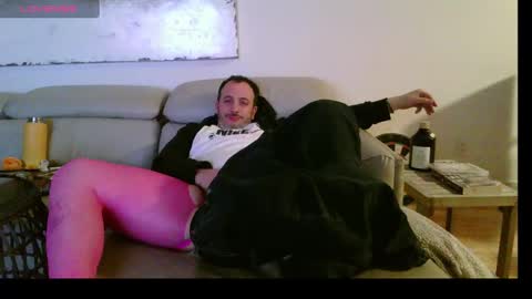 nassobout online show from February 4, 2025, 5:10 am