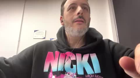 nassobout online show from February 10, 2025, 10:51 pm