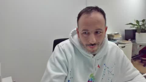 nassobout online show from February 21, 2025, 12:49 am