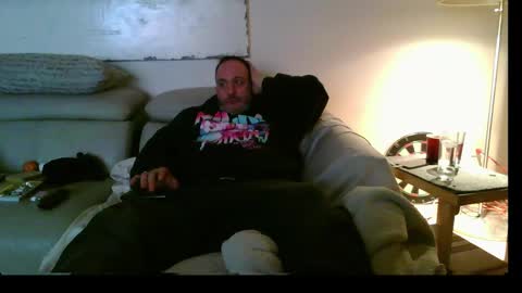 nassobout online show from March 3, 2025, 3:41 am