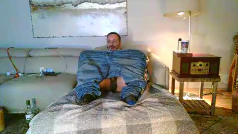 nassobout online show from February 14, 2026, 1:46 am