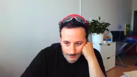 Snapshot of nassobout chatting on July 6, 2026, 10:12 pm nassobout online show from July 6, 2026, 10:12 pm