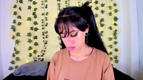 Maira online show from March 11, 2025, 7:58 pm