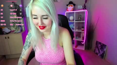 Snapshot of nastasya_cute chatting on May 2, 2026, 1:43 am Nastya online show from May 2, 2026, 1:43 am