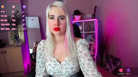 Snapshot of nastasya_cute chatting on May 11, 2026, 1:33 am Nastya online show from May 11, 2026, 1:33 am
