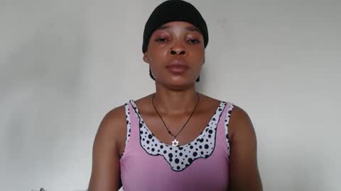 bella online show from November 13, 2025, 9:30 am