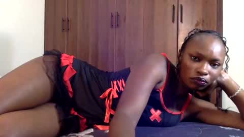 nasty_alice80 online show from May 25, 2026, 1:39 pm