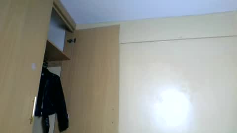 Snapshot of nasty_kiki chatting on July 8, 2026, 12:42 pm Kiki online show from July 8, 2026, 12:42 pm