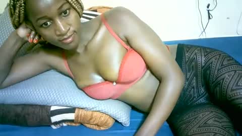 Marie online show from September 27, 2025, 6:29 am