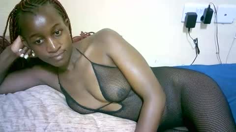 Marie online show from November 15, 2025, 5:49 am