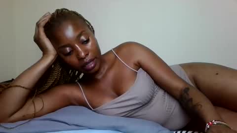 Snapshot of nastyivy1 chatting on May 19, 2026, 12:33 pm nastyivy1 online show from May 19, 2026, 12:33 pm