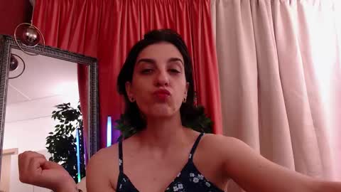 nat_ashax online show from October 22, 2025, 9:42 am