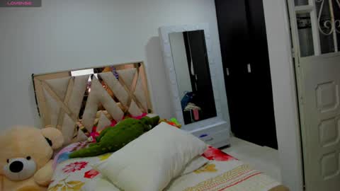 Natalia online show from December 13, 2024, 12:31 am