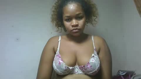 natachazz online show from April 13, 2026, 10:48 pm