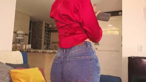 Snapshot of natakinski chatting on June 10, 2026, 7:46 pm NataKinski online show from June 10, 2026, 7:46 pm