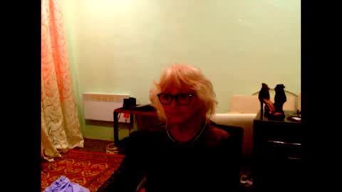 natali online show from April 23, 2026, 4:46 am