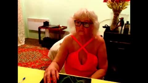 Snapshot of natali7634 chatting on May 8, 2026, 2:39 am natali online show from May 8, 2026, 2:39 am
