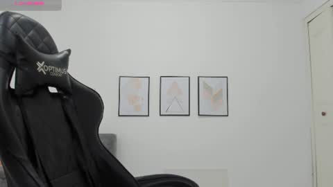 Snapshot of natalia_curvy1 chatting on June 11, 2026, 6:06 pm Nathalia online show from June 11, 2026, 6:06 pm