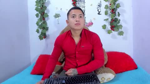 nataliaandjulliam online show from March 2, 2026, 3:09 am