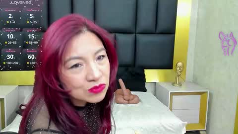 Natalia  online show from November 23, 2025, 12:05 pm