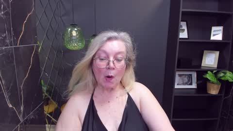 NataliCloud online show from December 9, 2024, 4:26 pm