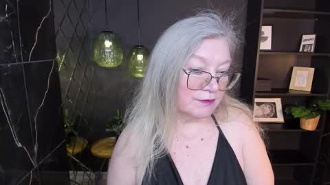 NataliCloud online show from February 10, 2026, 1:37 pm