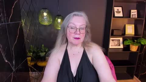 NataliCloud online show from April 21, 2026, 1:17 pm