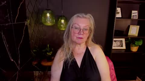 Snapshot of natalicloud chatting on July 10, 2026, 1:36 pm NataliCloud online show from July 10, 2026, 1:36 pm
