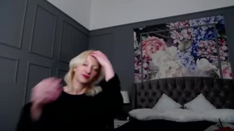 Natalie online show from March 1, 2025, 8:23 am