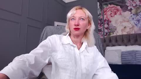 Natalie online show from February 15, 2026, 7:38 am