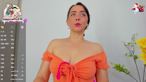 Natalie online show from December 19, 2024, 7:40 pm