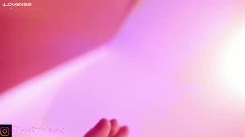       online show from December 14, 2024, 1:28 am