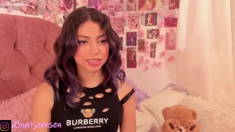       online show from January 18, 2025, 11:33 pm