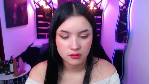 natalie  online show from May 16, 2026, 8:07 pm